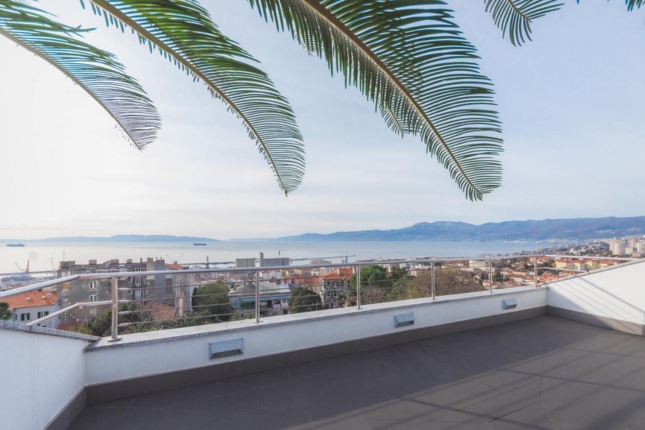 Penthouse Belvedere City View With Private Parking Rijeka Exteriér fotografie
