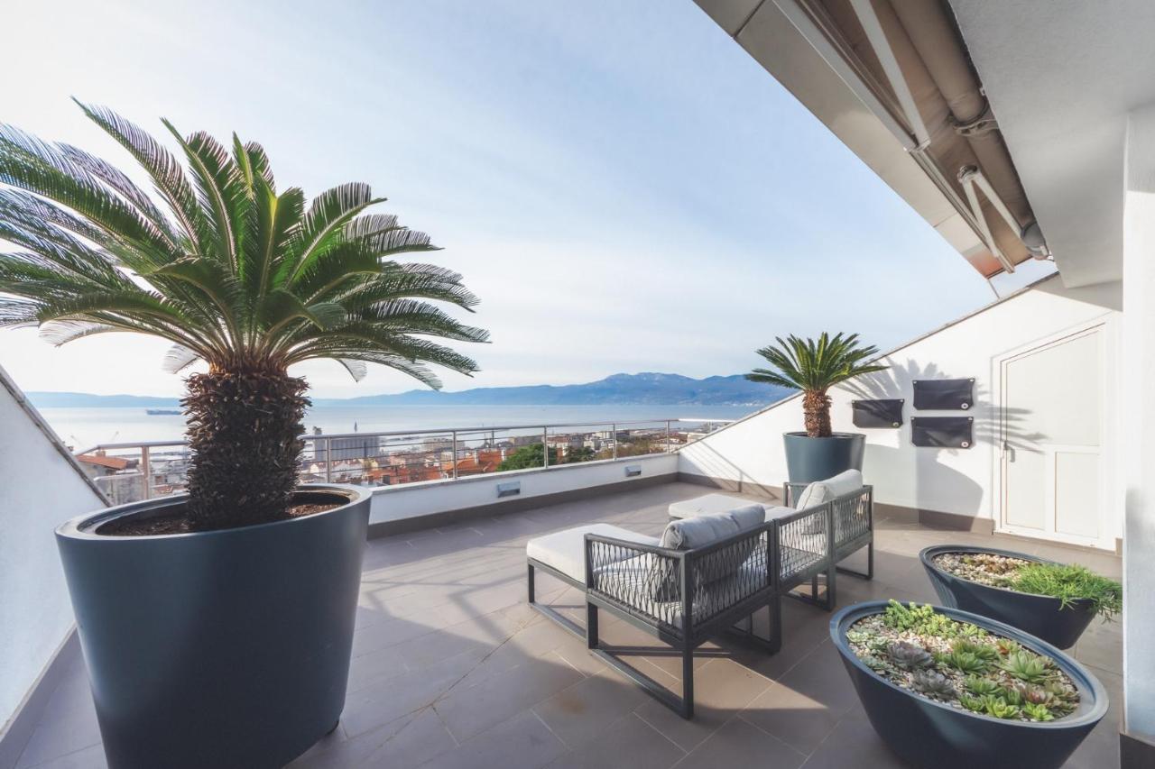 Penthouse Belvedere City View With Private Parking Rijeka Exteriér fotografie